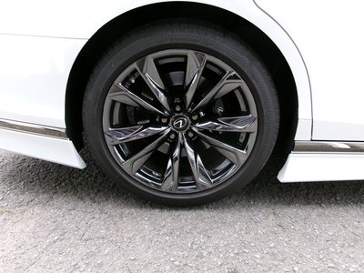 2020 Lexus LS — миниатюра 33