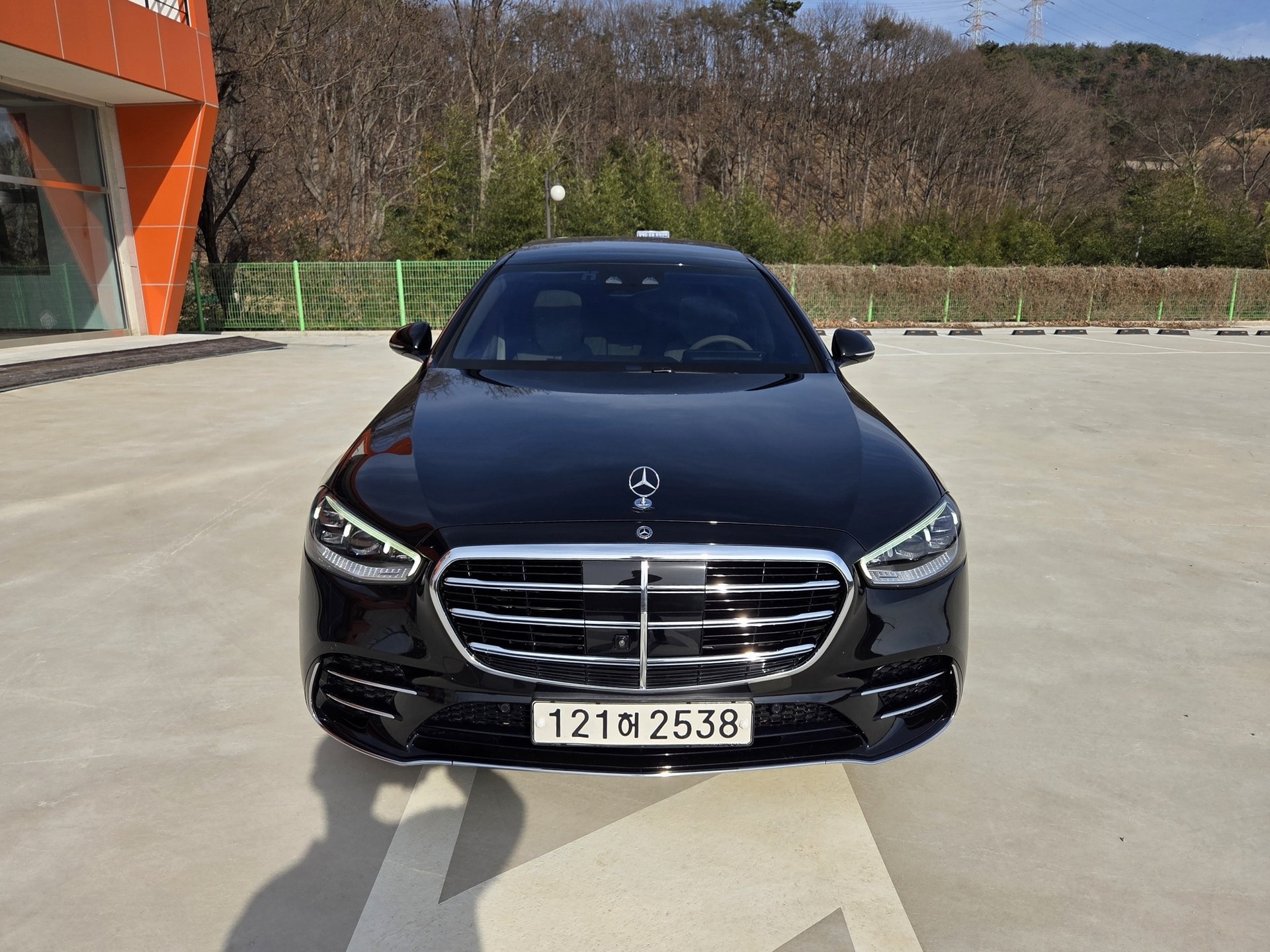 MERCEDES-BENZ S-CLASS - View 1