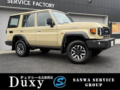 TOYOTA LAND CRUISER 70 - 1