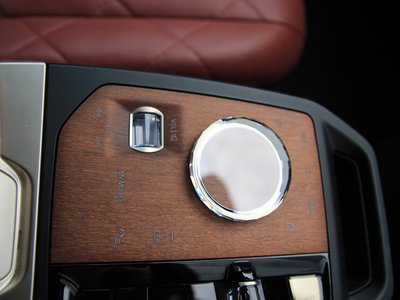 2023 BMW IX 缩略图 42