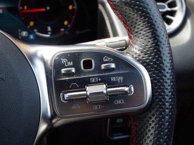 MERCEDES-BENZ GLB - 10