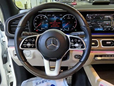 صورة 8 لـ 2022 Mercedes-BENZ GLS