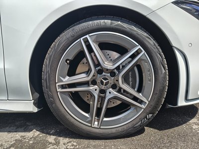 MERCEDES-BENZ CLA - 9