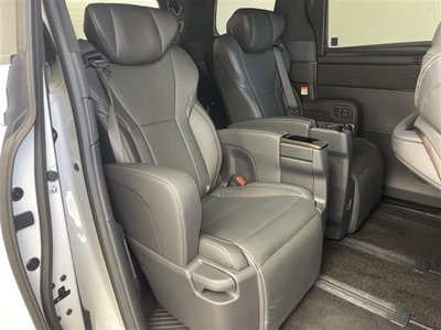 2025 Toyota ALPHARD — миниатюра 31