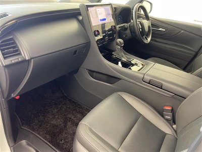 2025 Toyota ALPHARD — миниатюра 30