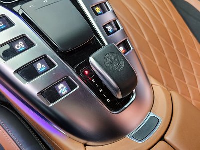 MERCEDES-BENZ GT AMG - 9