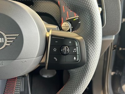 2025 MINI COOPER COUNTRYMAN — миниатюра 30