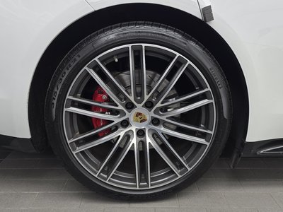 PORSCHE PANAMERA - 6