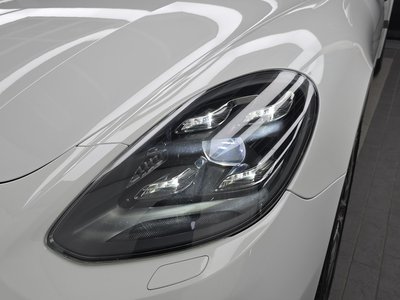 PORSCHE PANAMERA - 9