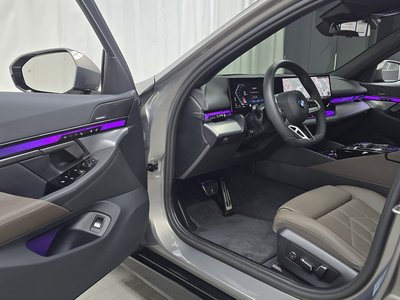 2025 BMW 5 SERIES 缩略图 13