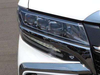 2021 Toyota ALPHARD — миниатюра 12