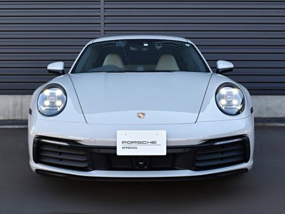 PORSCHE 911 - 4