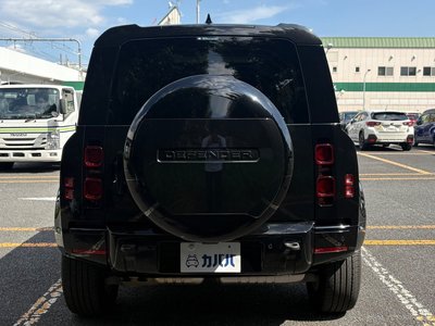 LAND ROVER DEFENDER 110 X DYNAMIC SE D300 - 4