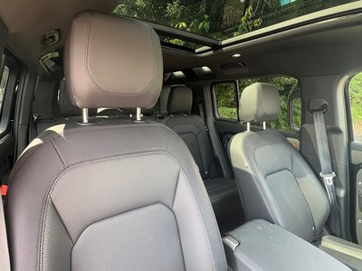 LAND ROVER DEFENDER 110 X DYNAMIC SE D300 - 6