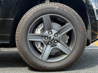 LAND ROVER DEFENDER 110 X DYNAMIC SE D300 - 8