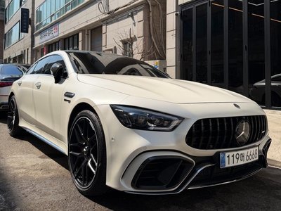 MERCEDES-BENZ GT AMG - 3