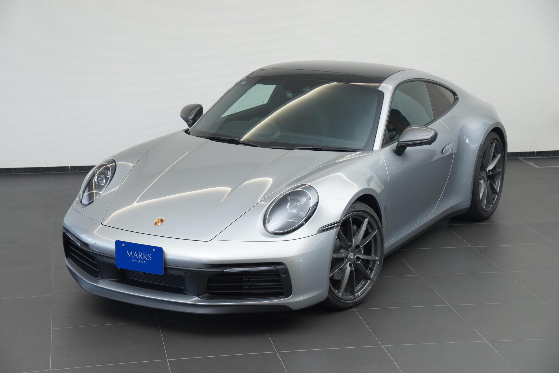 PORSCHE 911 - View 1