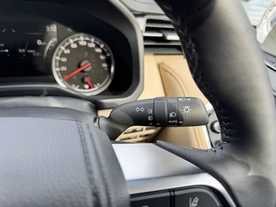 TOYOTA LAND CRUISER 300 - 10