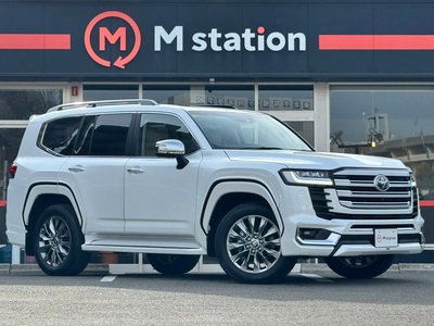 TOYOTA LAND CRUISER 300 - 6