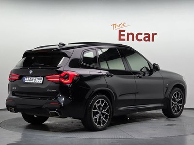 2023 BMW X3 photo 3