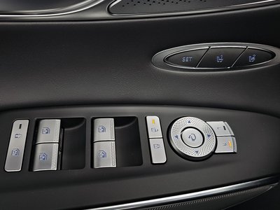 2025 Genesis GV70 缩略图 27