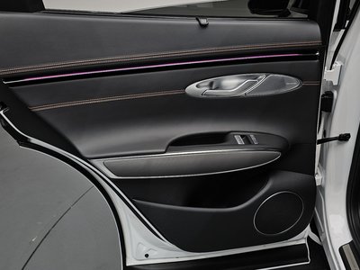 2025 Genesis GV70 缩略图 16