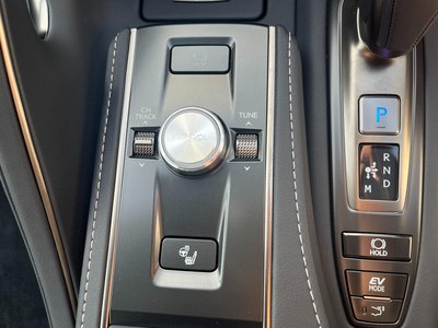 صورة مصغرة 18 لـ 2023 Lexus LC
