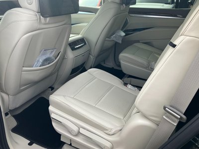 2025 Cadillac ESCALADE — миниатюра 21