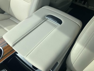 2025 Cadillac ESCALADE — миниатюра 44