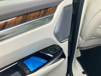 2025 Cadillac ESCALADE — миниатюра 20