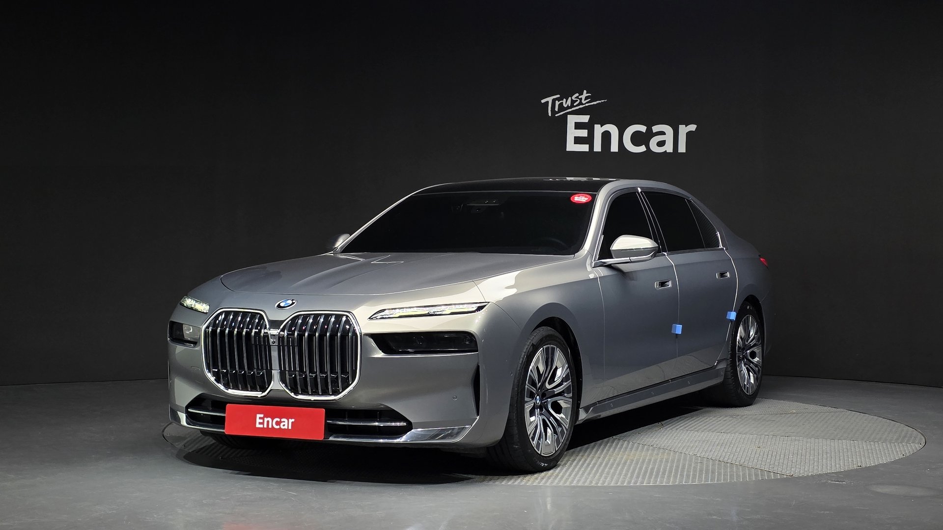 BMW 7 SERIES - View 1