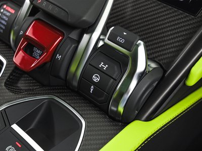 صورة مصغرة 27 لـ 2021 Lamborghini URUS