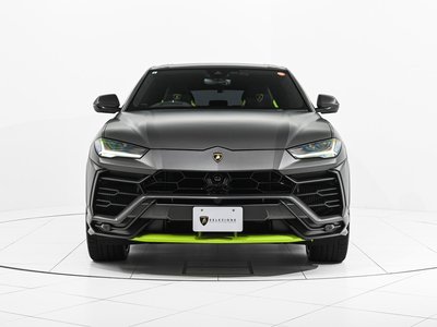 2021 Lamborghini URUS 照片 2