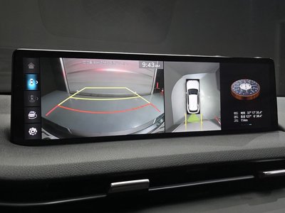 2022 Genesis GV70 thumbnail 22