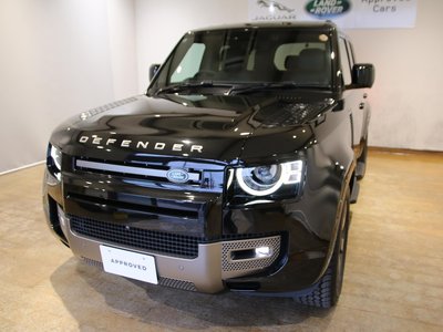 LAND ROVER DEFENDER - 4