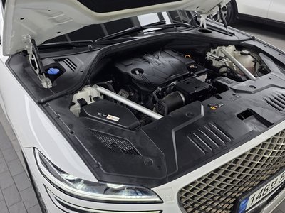 صورة 7 لـ 2021 Genesis GV70