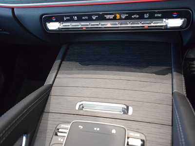 2025 Mercedes-BENZ GLE 缩略图 18