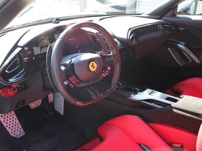FERRARI 12CILINDRI - 4