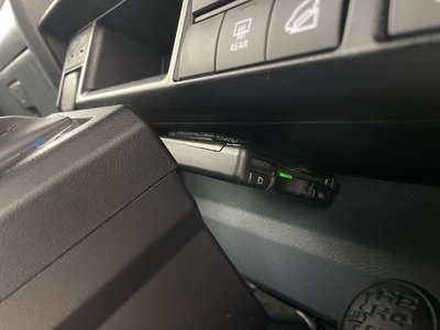 TOYOTA LAND CRUISER 70 - 10