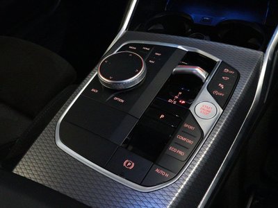 2025 BMW 3 SERIES 缩略图 31