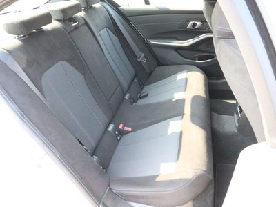 2025 BMW 3 SERIES 缩略图 18