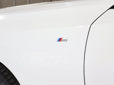 2025 BMW 3 SERIES 照片 6