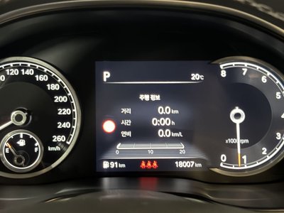 صورة 8 لـ 2023 GENESIS G80 (RG3)