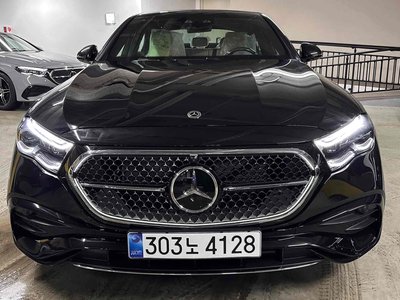 MERCEDES-BENZ E-CLASS - 4