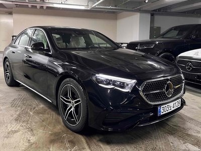 MERCEDES-BENZ E-CLASS - 3