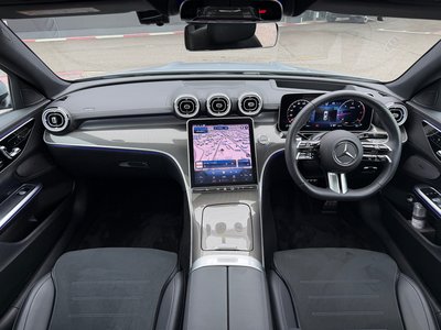 2024 MERCEDES-BENZ C-CLASS photo 2