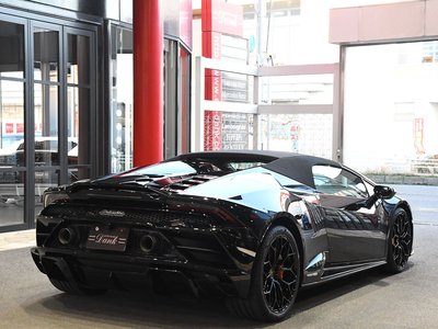 LAMBORGHINI HURACAN SPYDER - 9