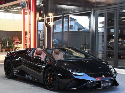 LAMBORGHINI HURACAN SPYDER - 1