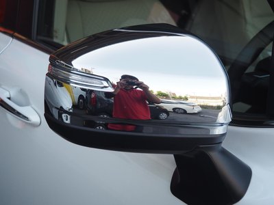 صورة مصغرة 38 لـ 2023 Toyota LAND CRUISER 300