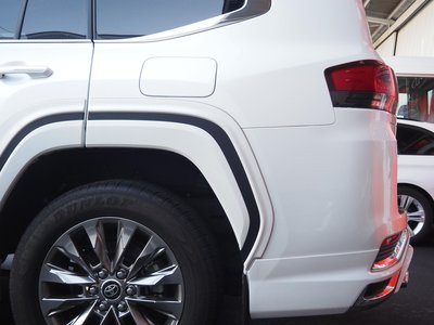 صورة مصغرة 29 لـ 2023 Toyota LAND CRUISER 300